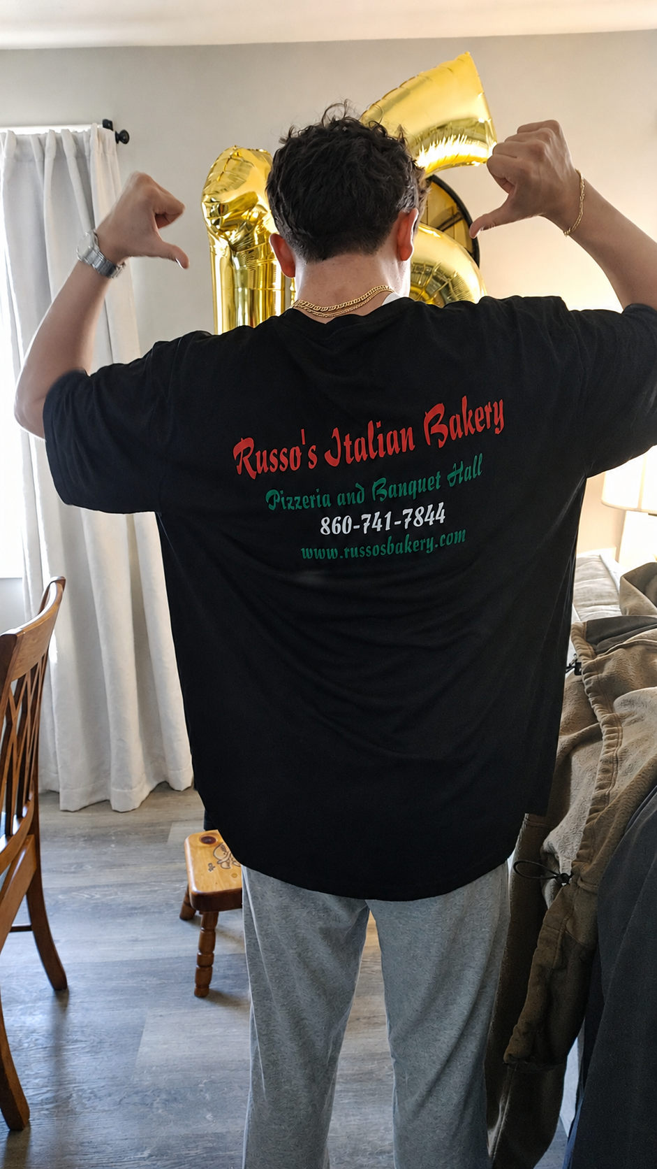 Back of a Russo's Italian Bakery shirt